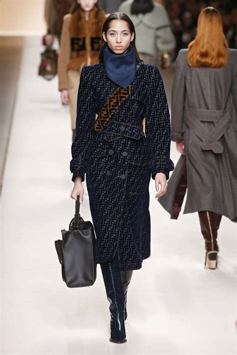 fendi fall winter 2018 fashion show